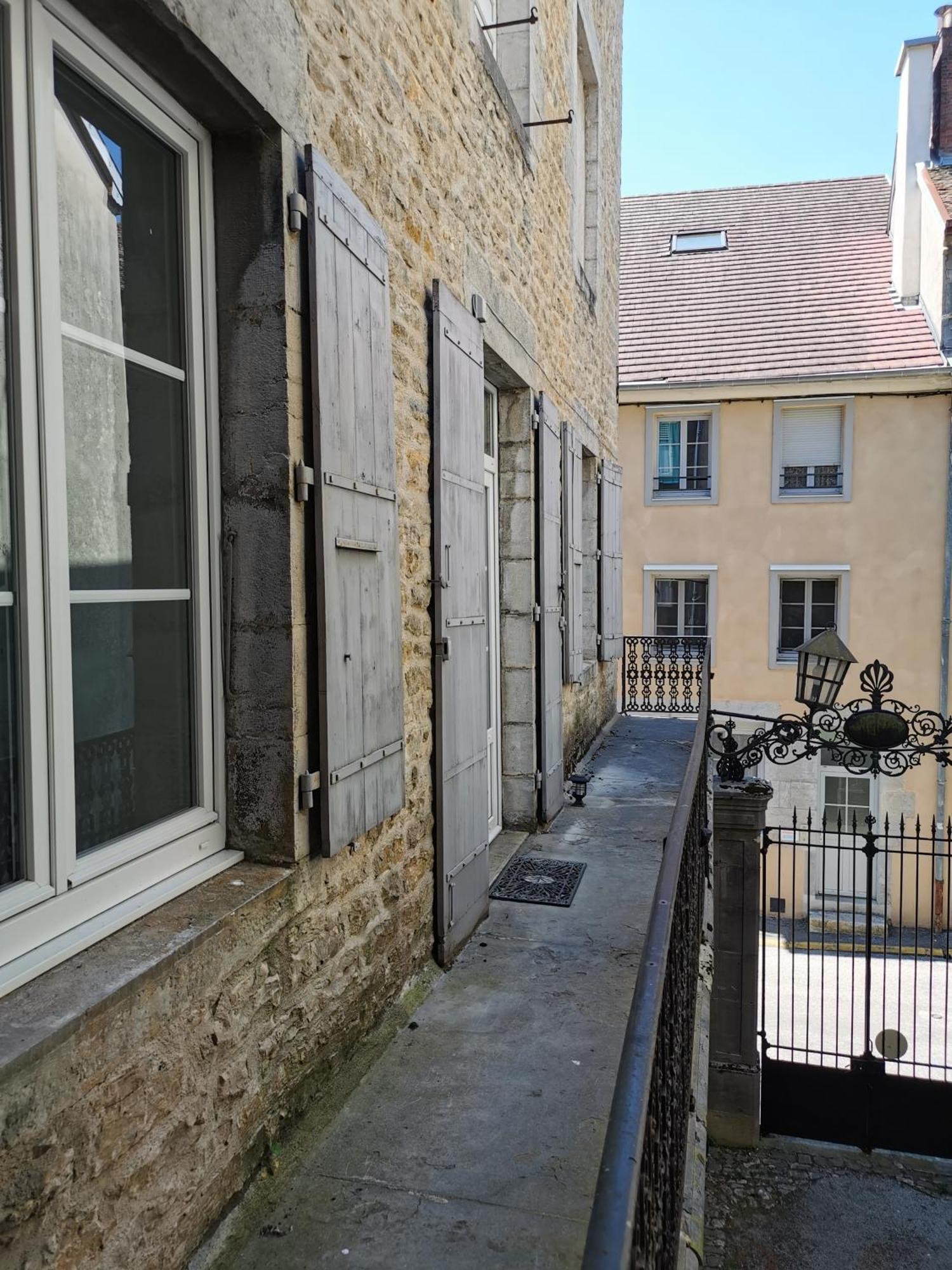 Appartement 3 Chambres Au Coeur Du Jura, Ideal Famille サラン・レ・バン エクステリア 写真